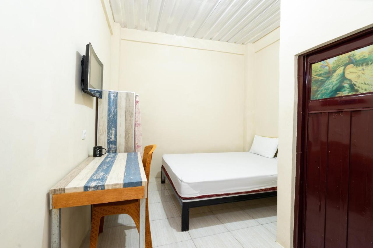 Oyo 2098 Homestay Kk Ngaglik Bagian luar foto
