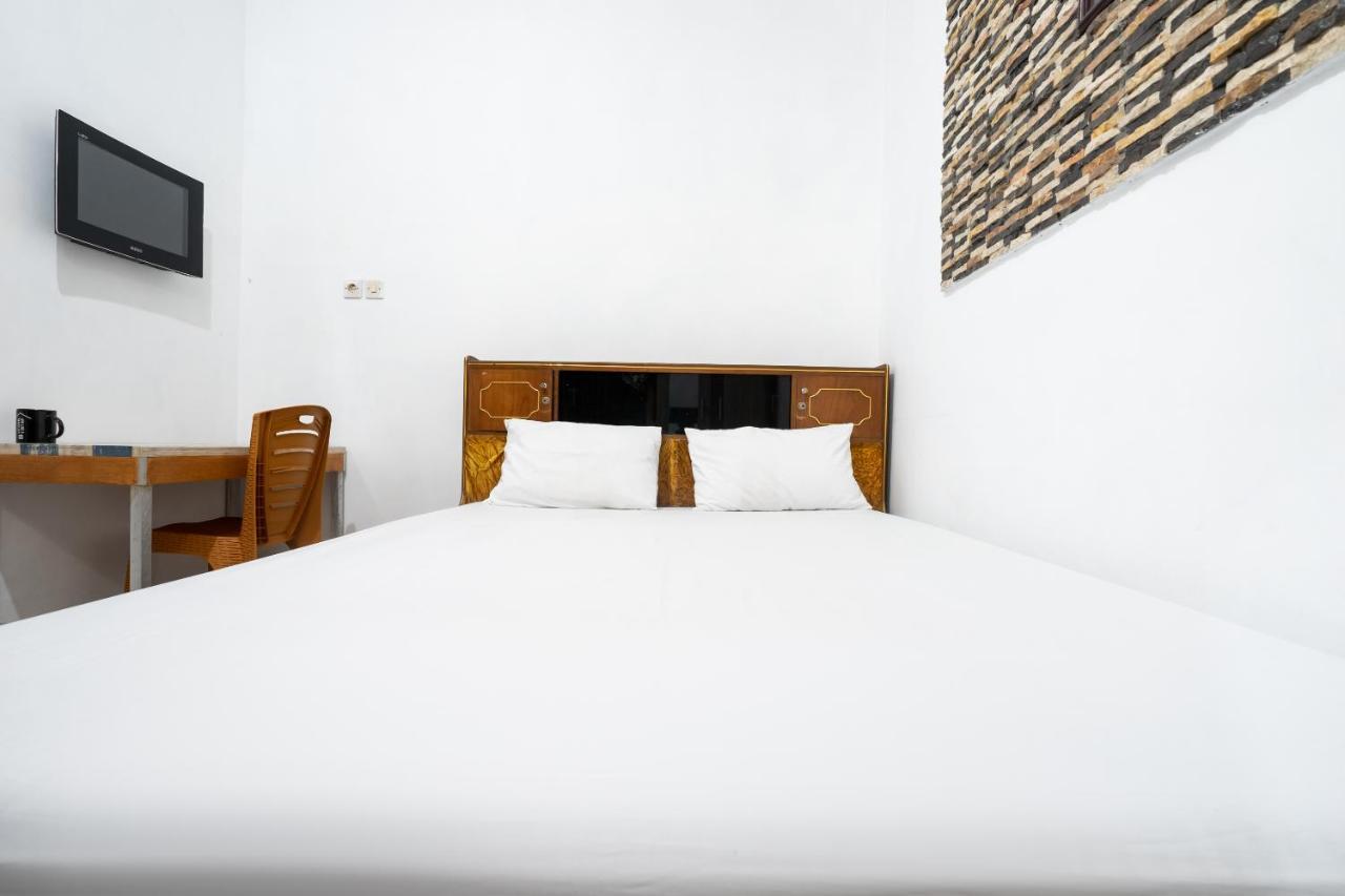 Oyo 2098 Homestay Kk Ngaglik Bagian luar foto